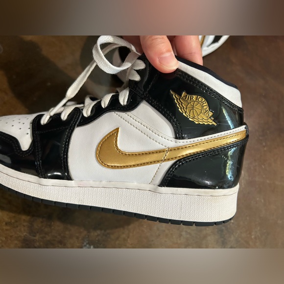 Nike Air Jordan’s - Picture 8 of 13